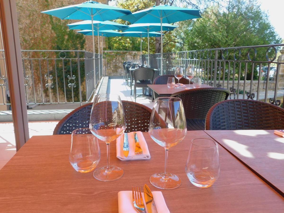 Hotel-Restaurant Des Augustins Saint-Cyprien  Ngoại thất bức ảnh
