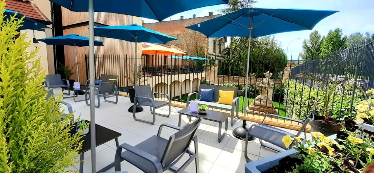 Hotel-Restaurant Des Augustins Saint-Cyprien  Ngoại thất bức ảnh