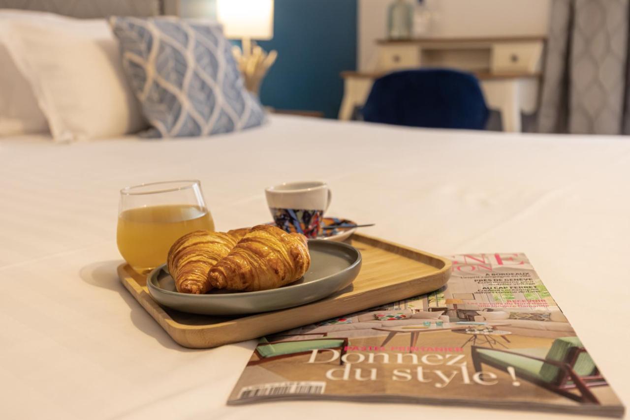 Hotel-Restaurant Des Augustins Saint-Cyprien  Ngoại thất bức ảnh