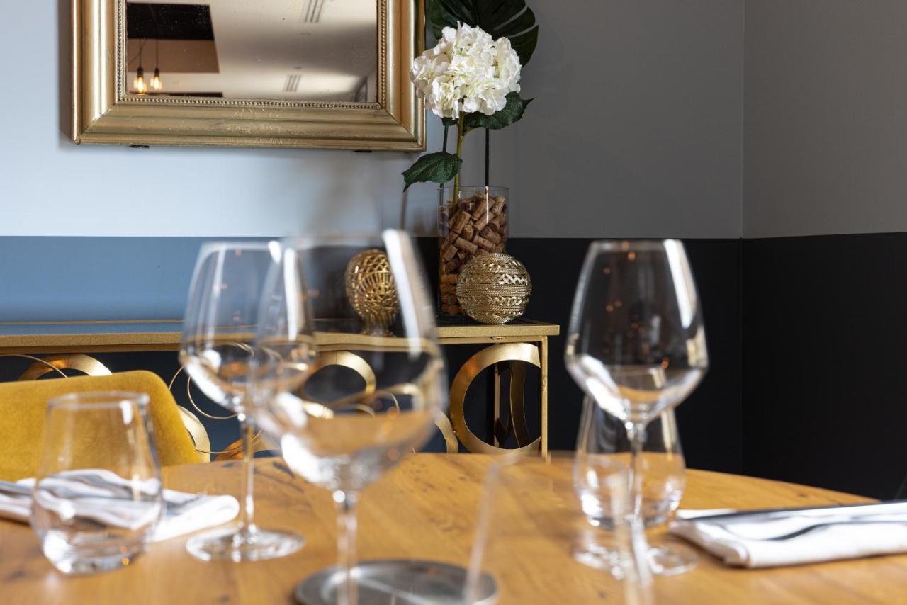 Hotel-Restaurant Des Augustins Saint-Cyprien  Ngoại thất bức ảnh