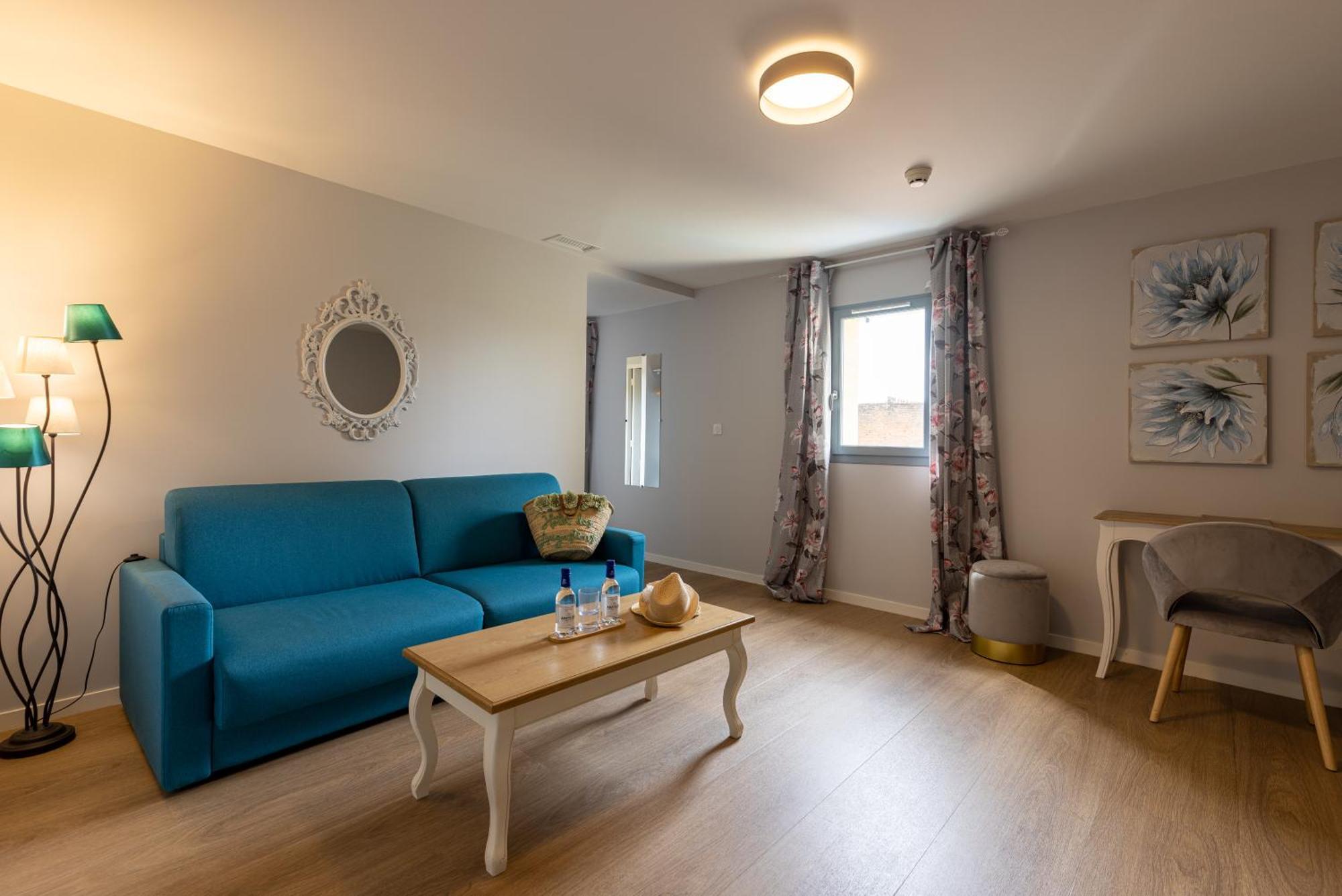 Hotel-Restaurant Des Augustins Saint-Cyprien  Ngoại thất bức ảnh